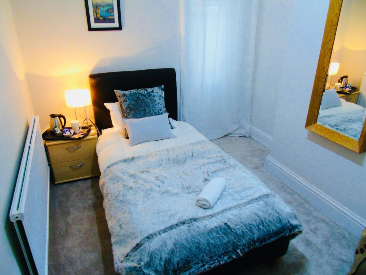 Willows - Cardiff Guest House Dış mekan fotoğraf